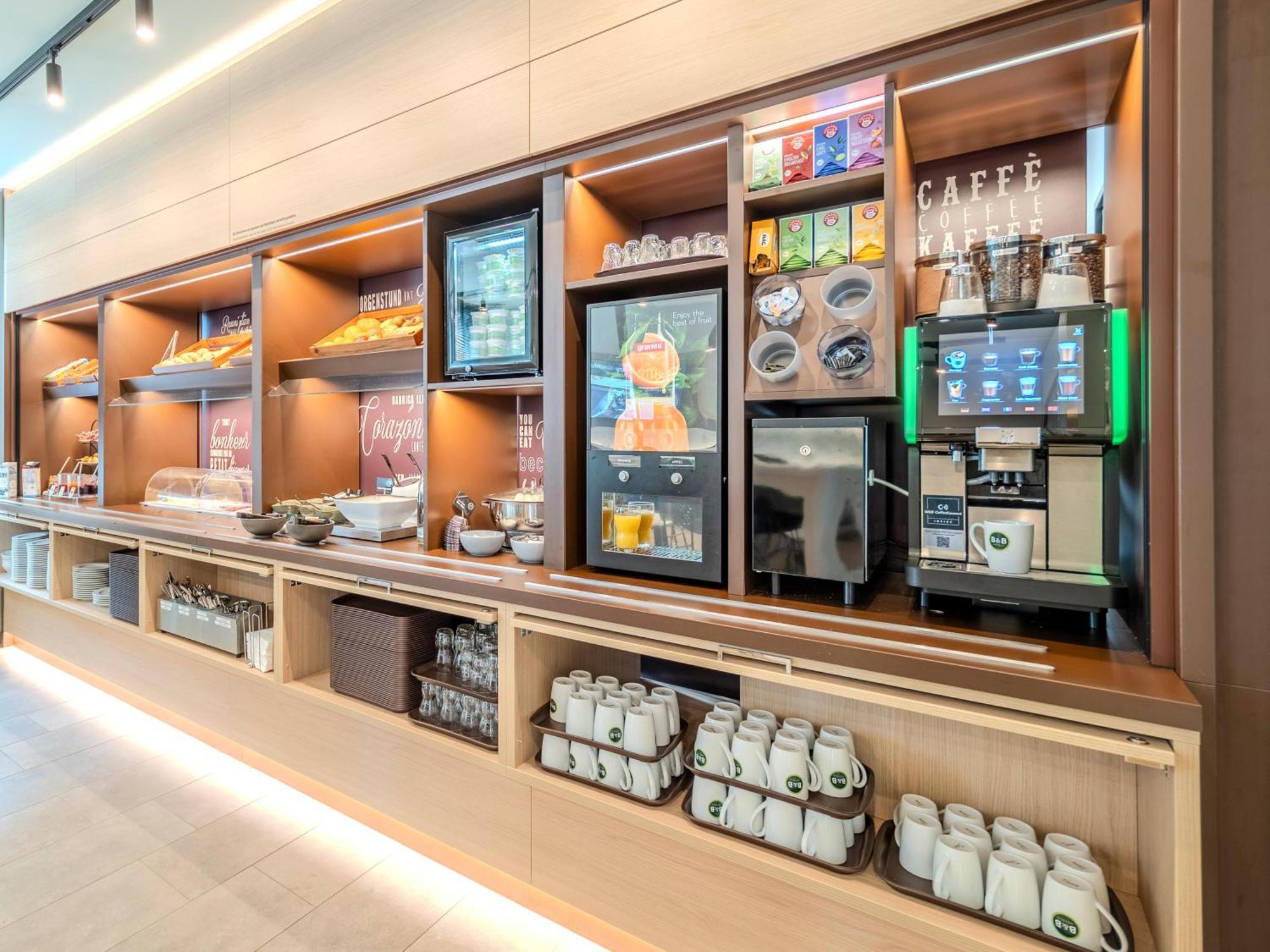 B&B Hotel Offenburg-Hbf エクステリア 写真