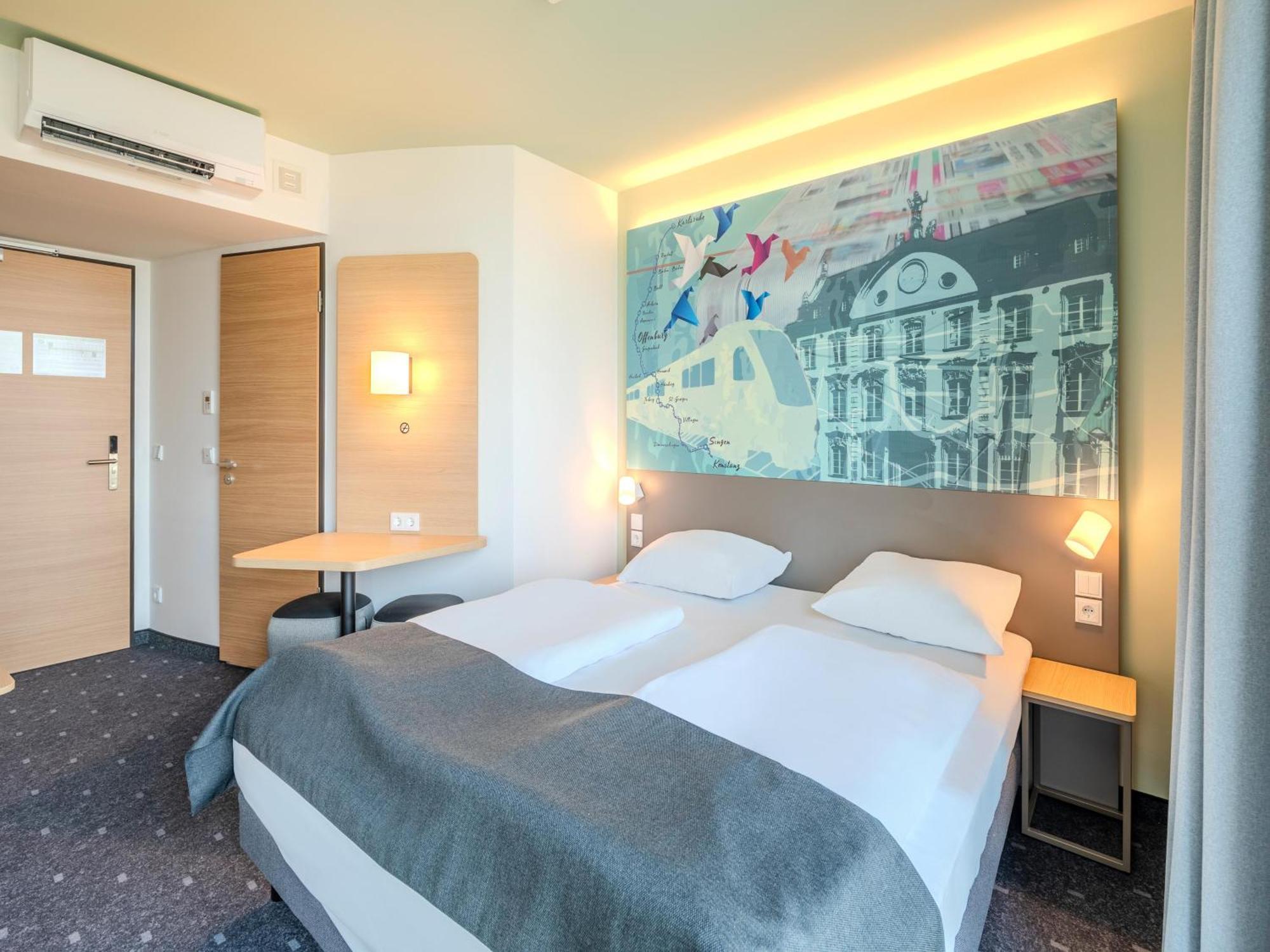 B&B Hotel Offenburg-Hbf エクステリア 写真