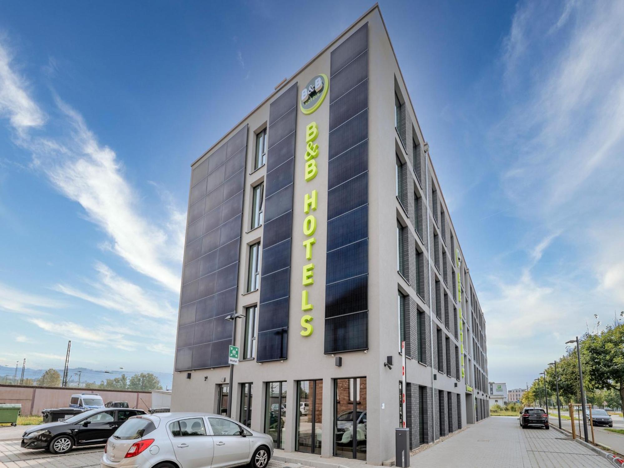 B&B Hotel Offenburg-Hbf エクステリア 写真